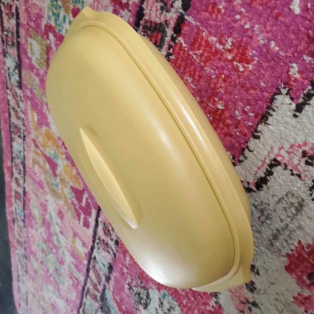 Vintage Tupperware Covered Casserole Dish Golden Yellow